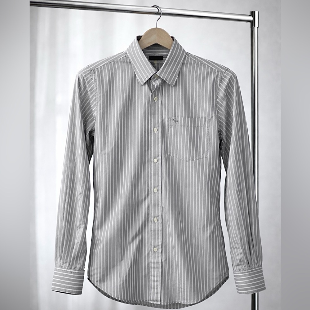 Abercrombie & Fitch • Semi Casual, Dress Shirt for Men (size S)